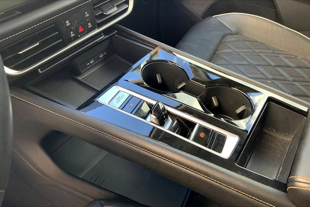 Thumbnail: 2024 Volkswagen Atlas - 16