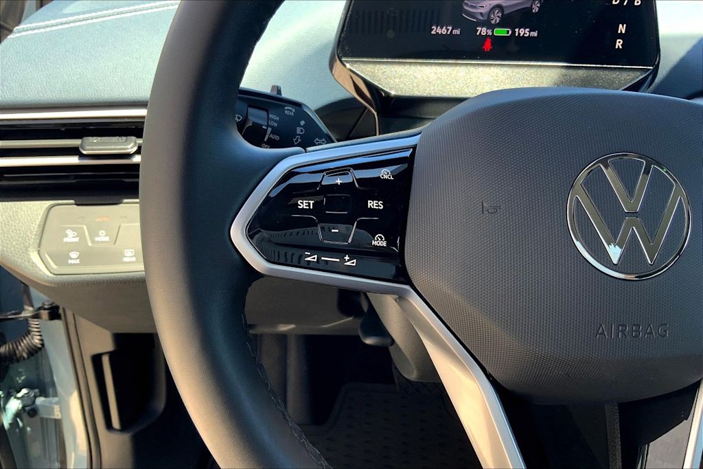 Thumbnail: 2025 Volkswagen ID.4 - 24