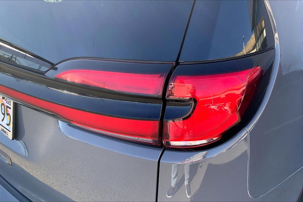 Thumbnail: 2022 Chrysler Pacifica - 29