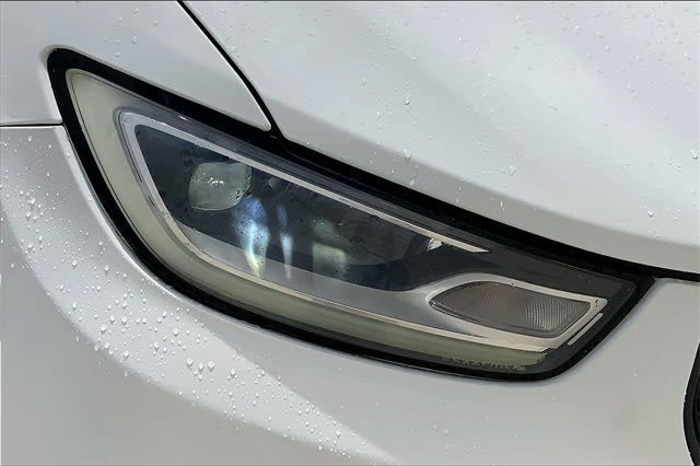 2021 Chrysler Pacifica Limited 32