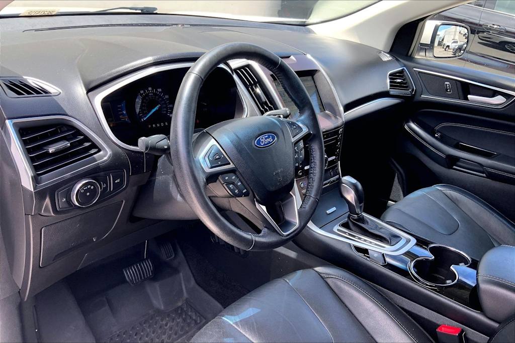 Thumbnail: 2018 Ford Edge - 2