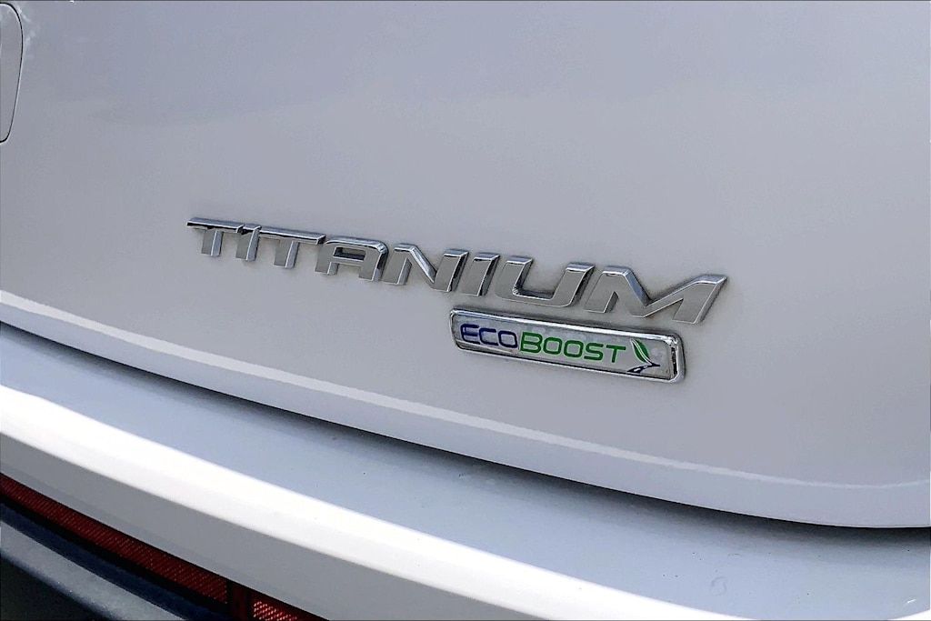 Thumbnail: 2018 Ford Edge - 7