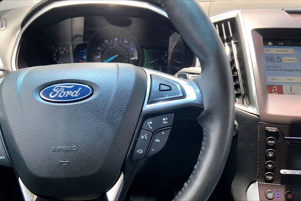 Thumbnail: 2018 Ford Edge - 26