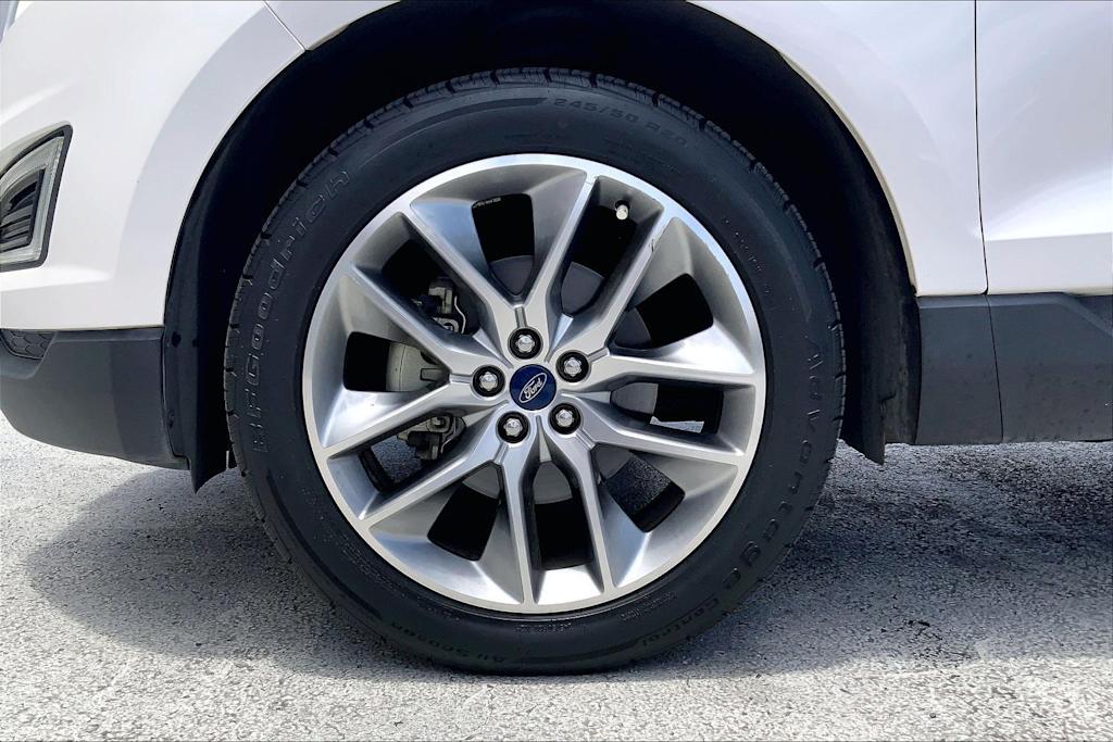 Thumbnail: 2018 Ford Edge - 8
