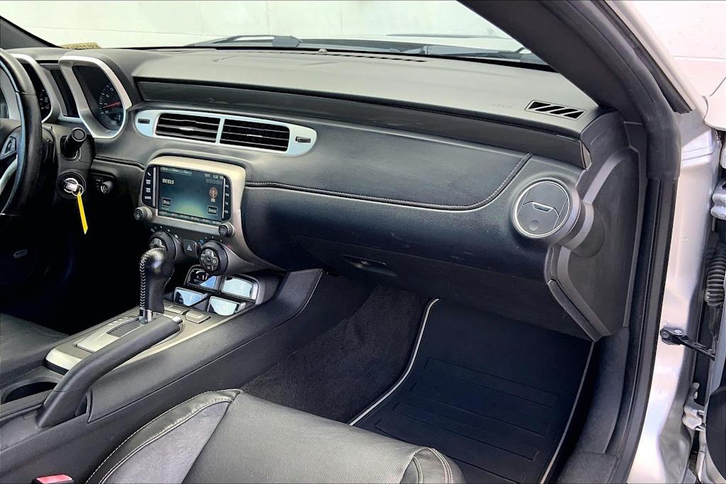 Thumbnail: 2015 Chevrolet Camaro - 14
