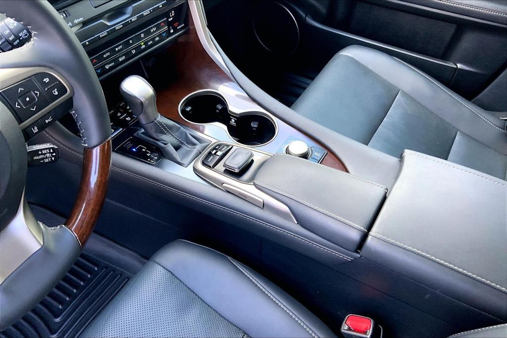 Thumbnail: 2017 Lexus RX - 17