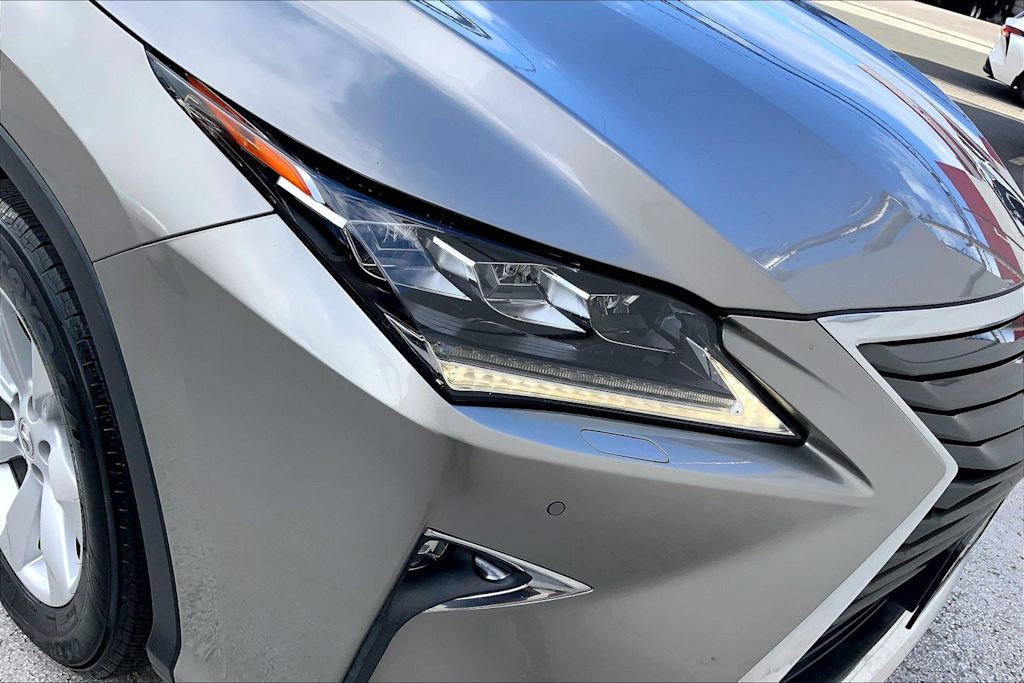 Thumbnail: 2017 Lexus RX - 31