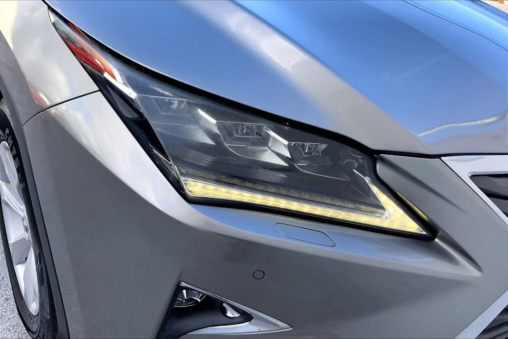 Thumbnail: 2017 Lexus RX - 31