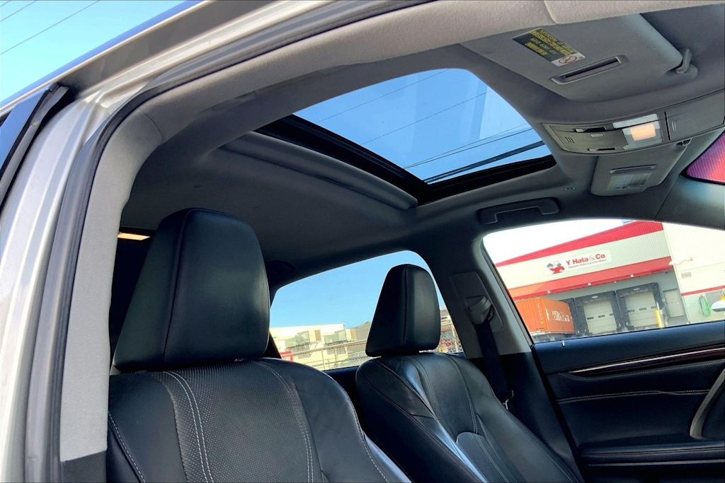 Thumbnail: 2017 Lexus RX - 30