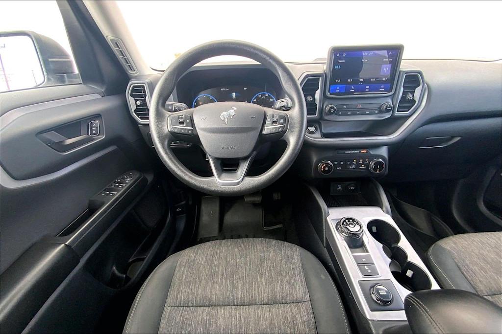 Thumbnail: 2022 Ford Bronco Sport - 13