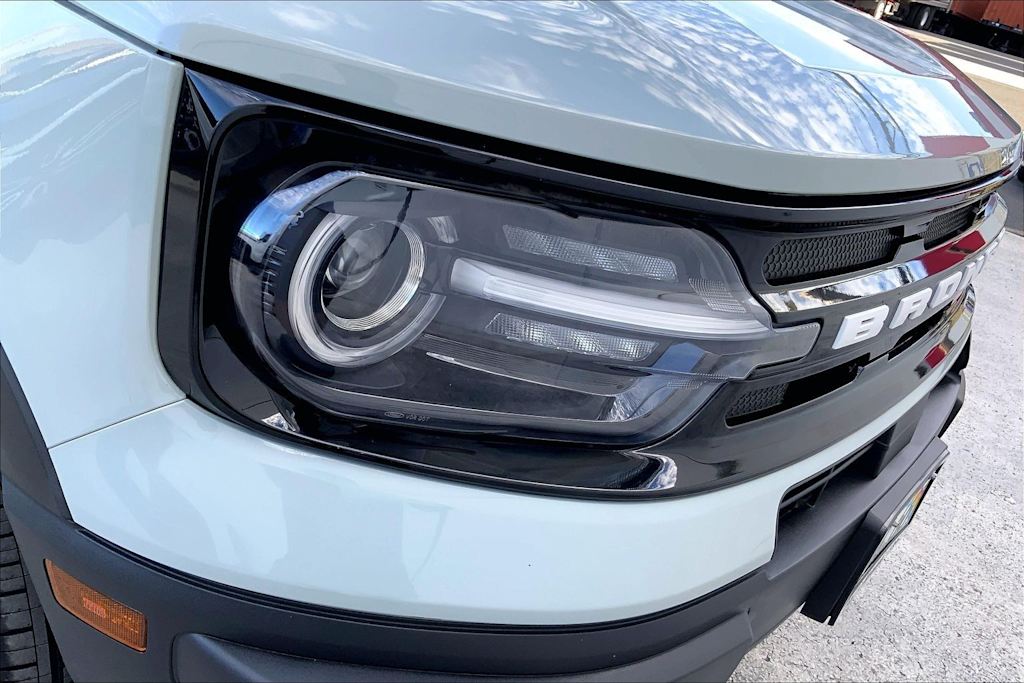 Thumbnail: 2021 Ford Bronco Sport - 31