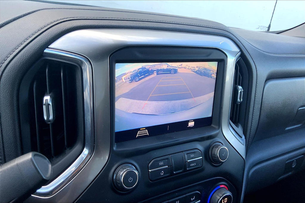 Thumbnail: 2021 Chevrolet Silverado 1500 - 26