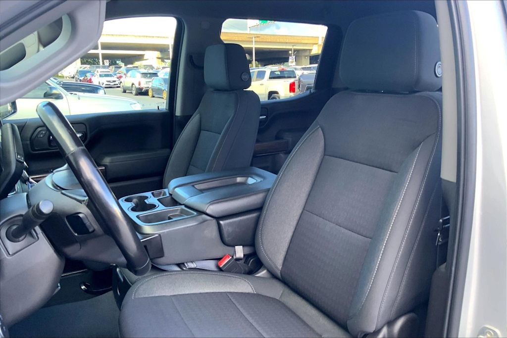 Thumbnail: 2021 Chevrolet Silverado 1500 - 11