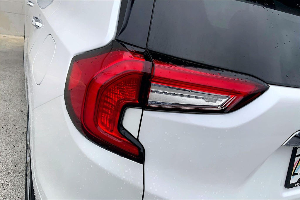 Thumbnail: 2022 GMC Terrain - 32