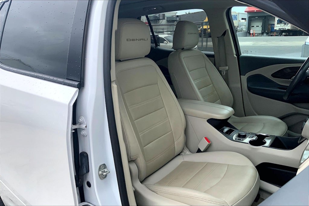 Thumbnail: 2022 GMC Terrain - 12