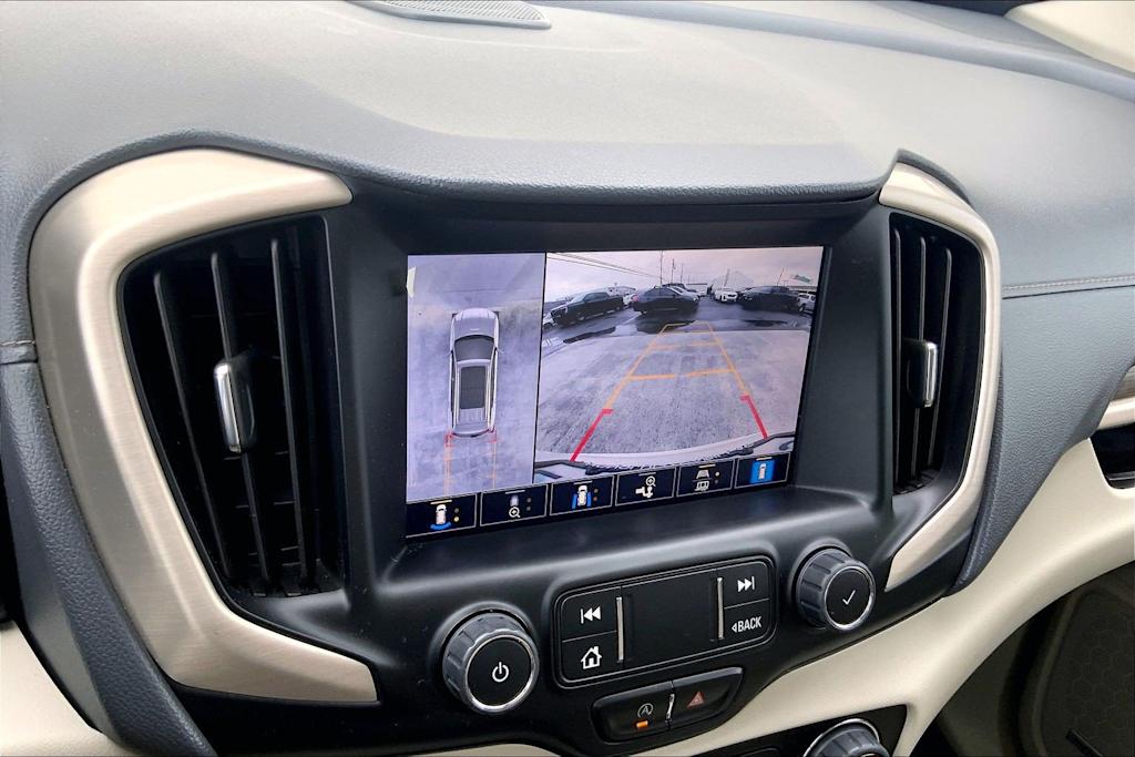 Thumbnail: 2022 GMC Terrain - 16