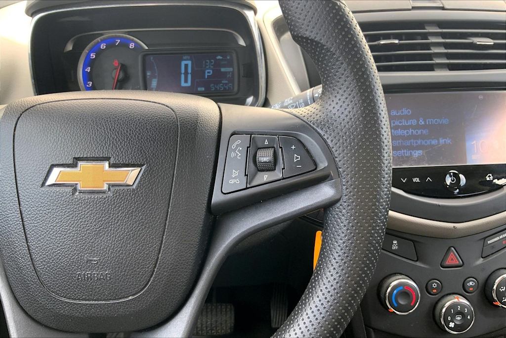 Thumbnail: 2015 Chevrolet Trax - 25