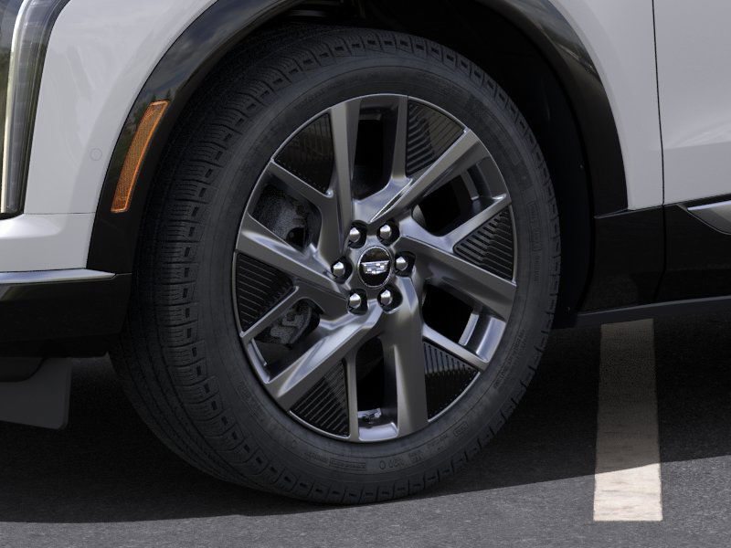 2025 Cadillac Optiq Luxury 5
