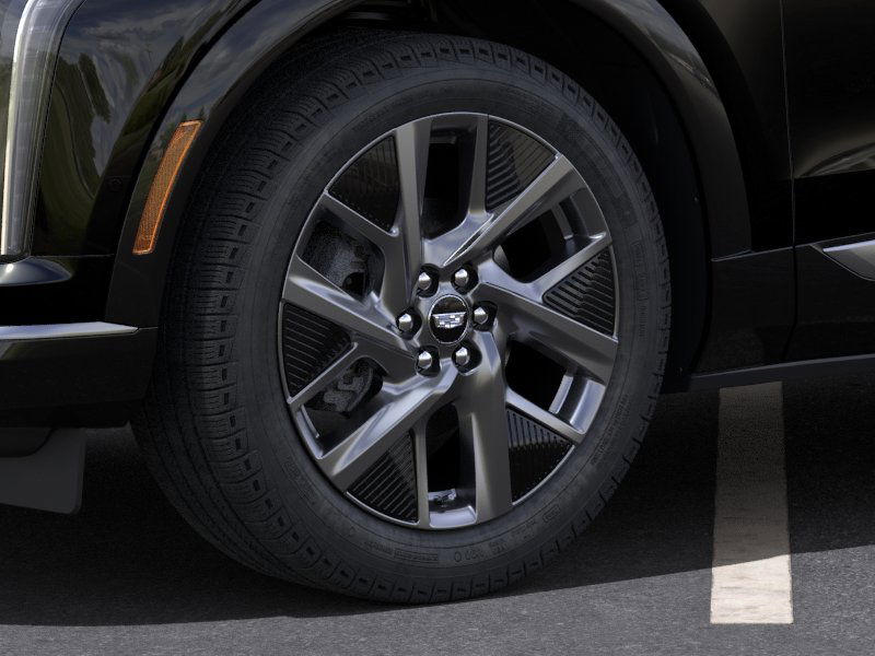 2025 Cadillac Optiq Luxury 5
