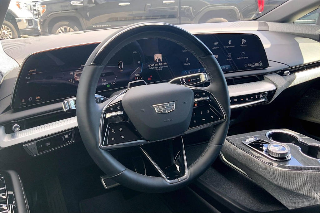 Thumbnail: 2025 Cadillac Optiq - 2