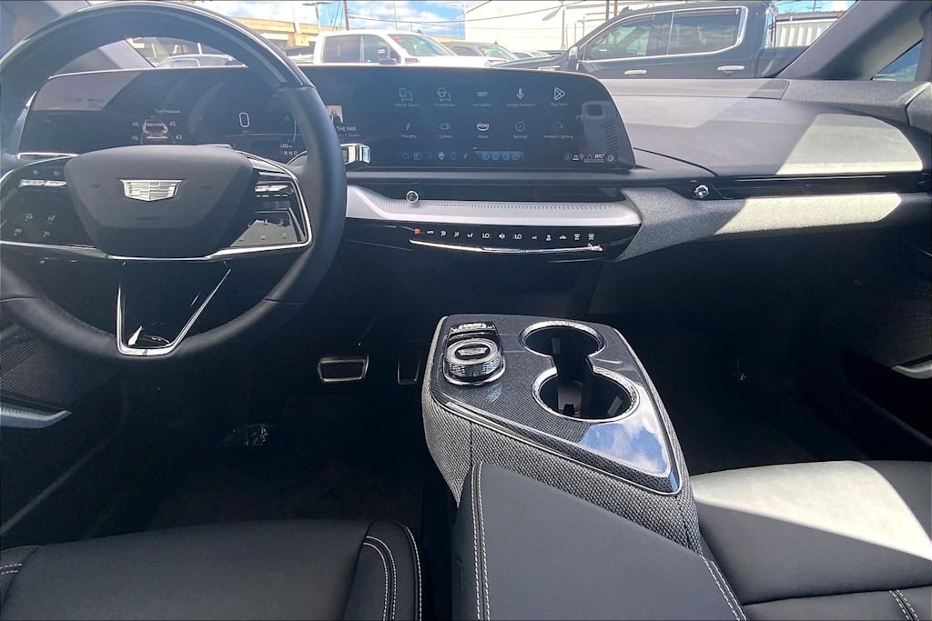 Thumbnail: 2025 Cadillac Optiq - 10