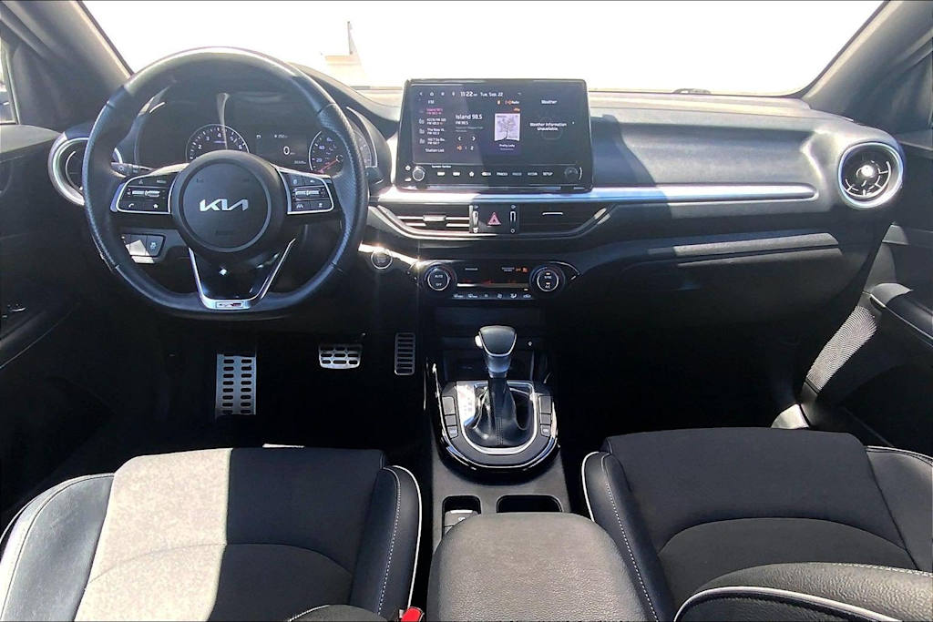 Thumbnail: 2023 Kia Forte - 10