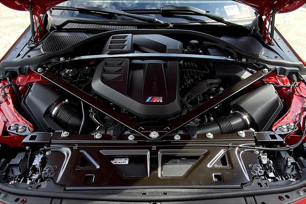 Thumbnail: 2024 BMW M2 - 8