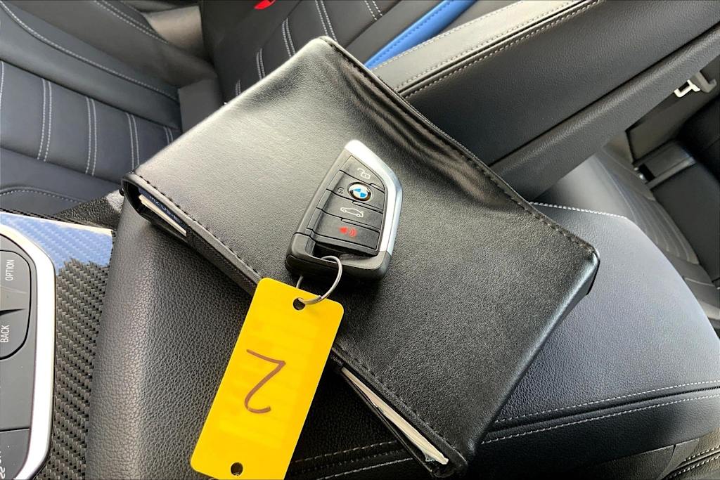 Thumbnail: 2024 BMW M2 - 18