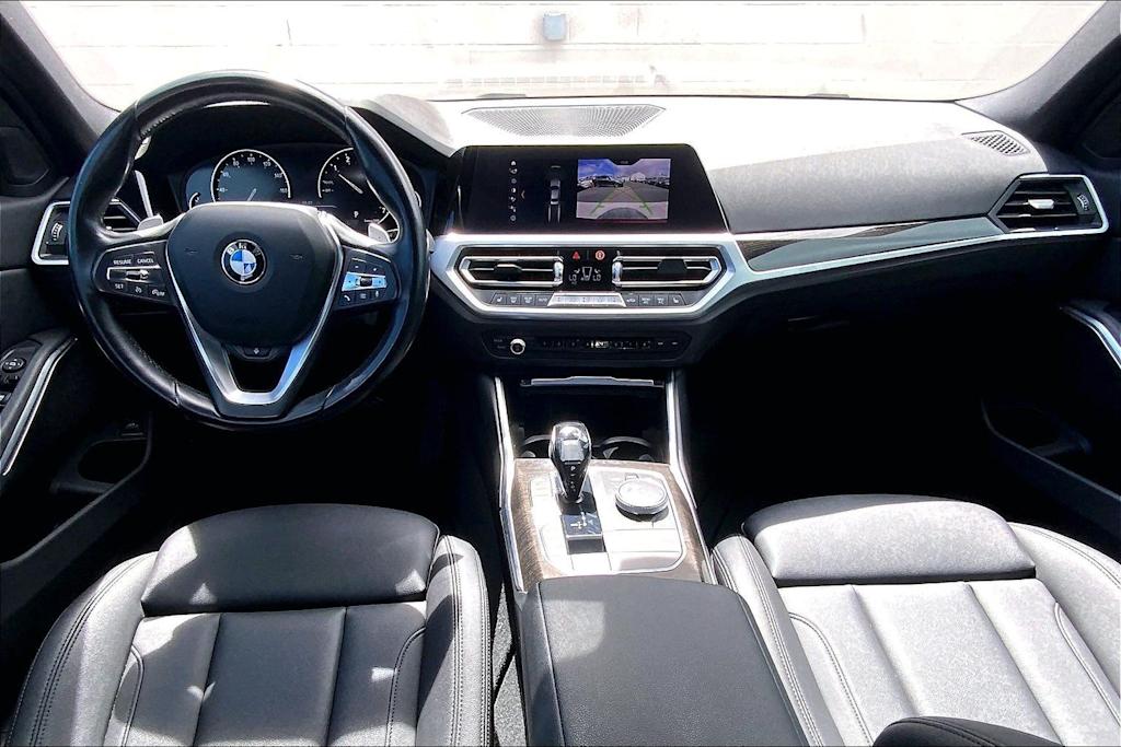 Thumbnail: 2020 BMW 3 Series - 10