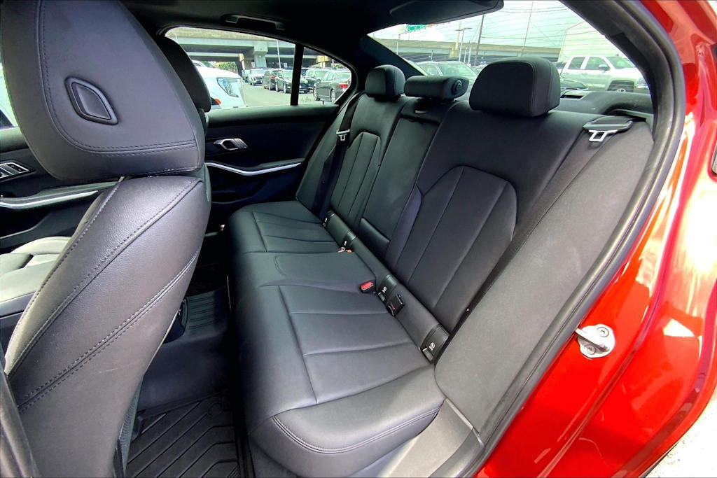 Thumbnail: 2020 BMW 3 Series - 29