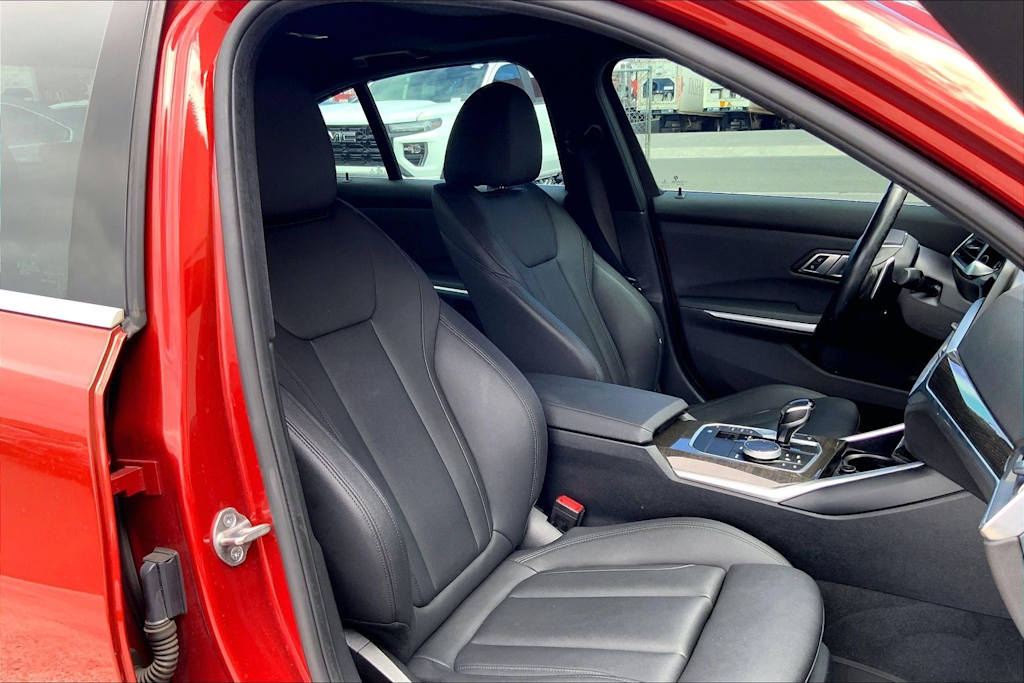 Thumbnail: 2020 BMW 3 Series - 12