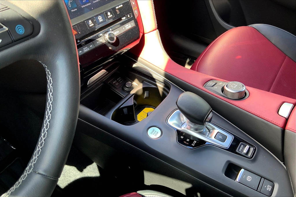 Thumbnail: 2022 INFINITI QX55 - 16