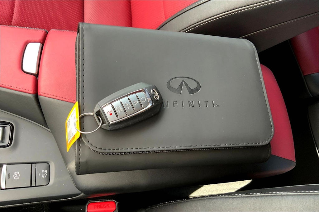 Thumbnail: 2022 INFINITI QX55 - 19