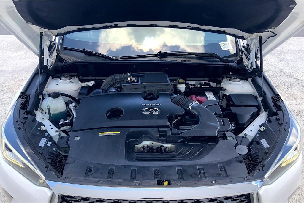 Thumbnail: 2019 INFINITI QX50 - 9