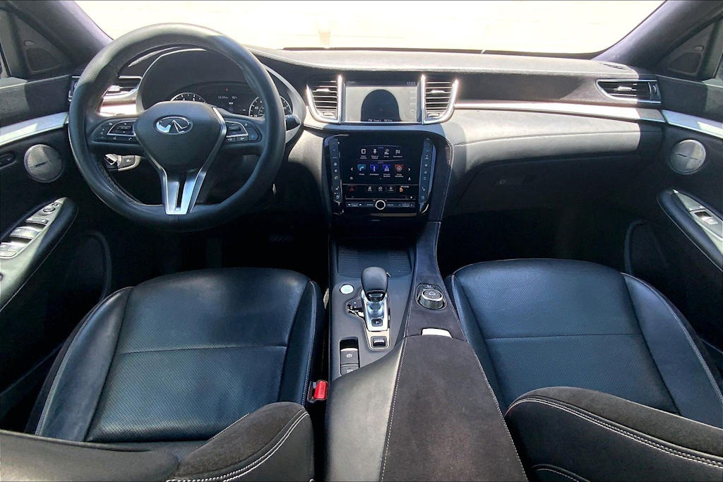 Thumbnail: 2019 INFINITI QX50 - 10