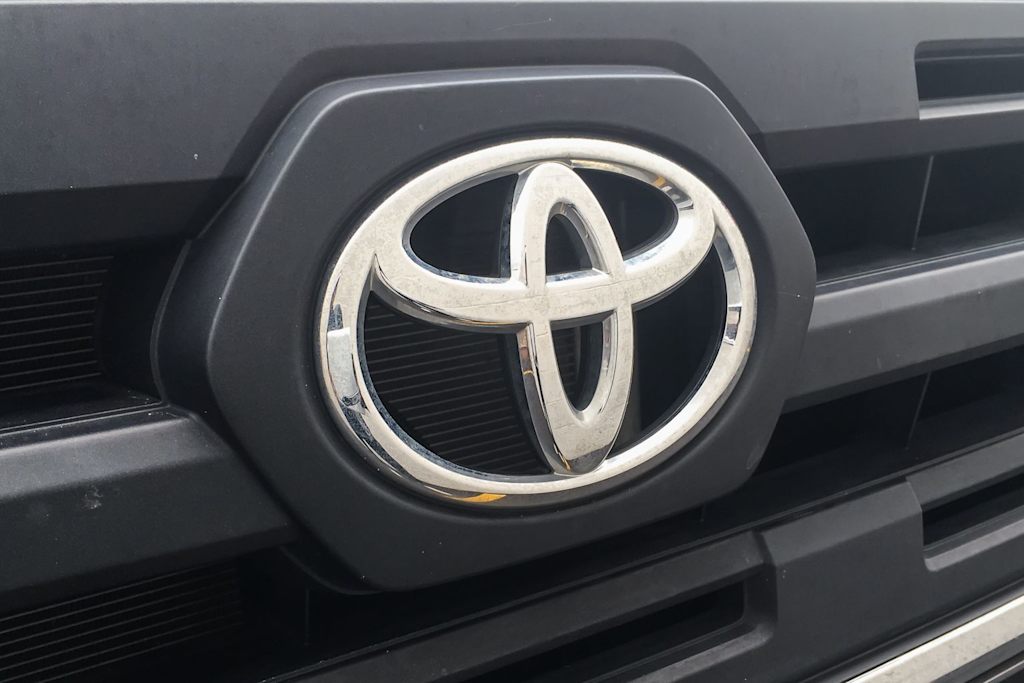 Thumbnail: 2016 Toyota Tacoma - 28