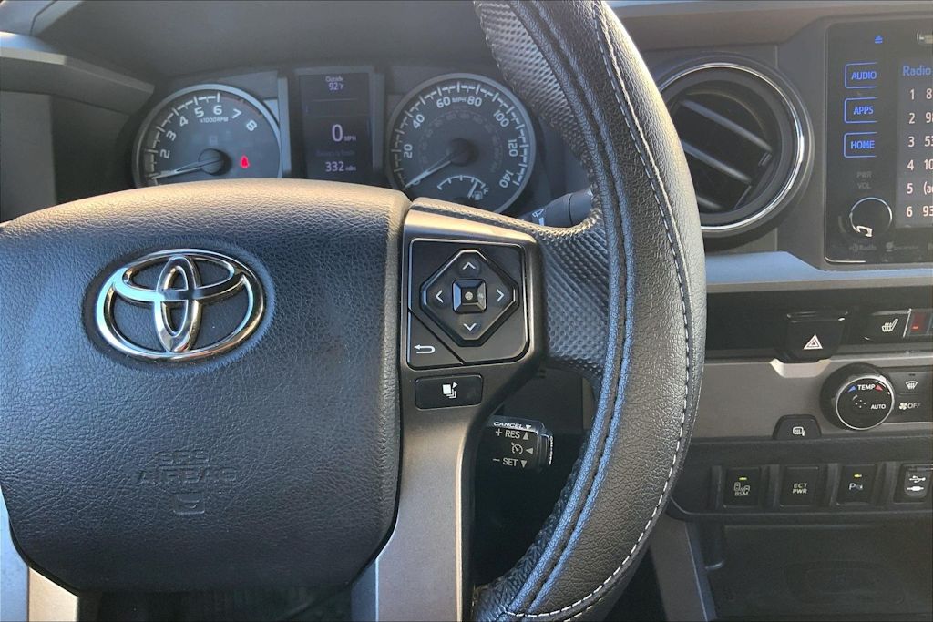 Thumbnail: 2017 Toyota Tacoma - 25