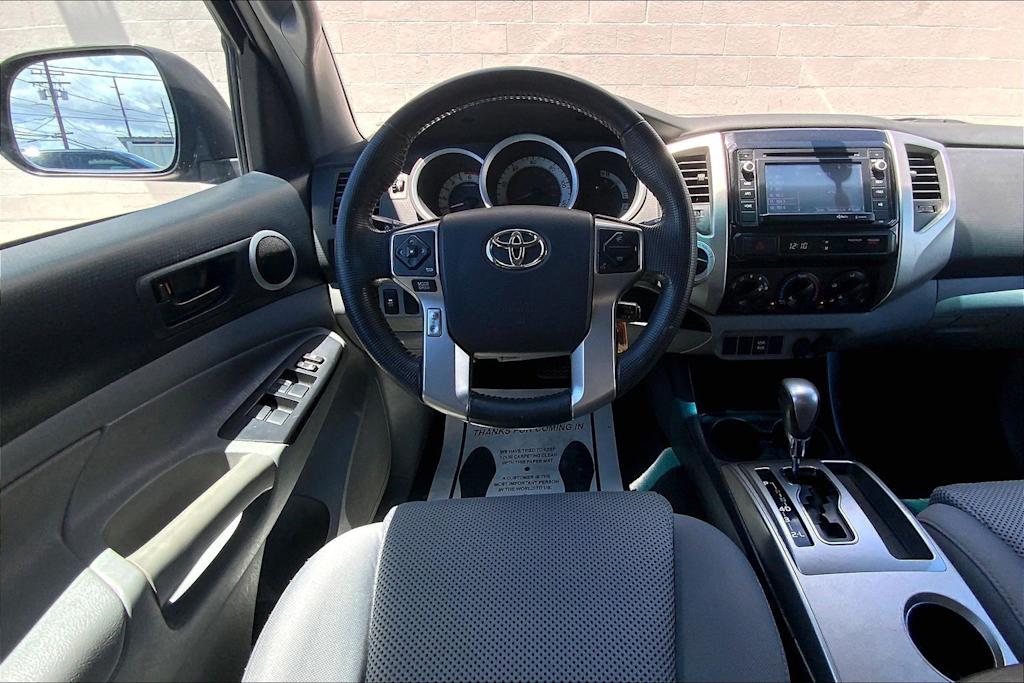 Thumbnail: 2014 Toyota Tacoma - 13