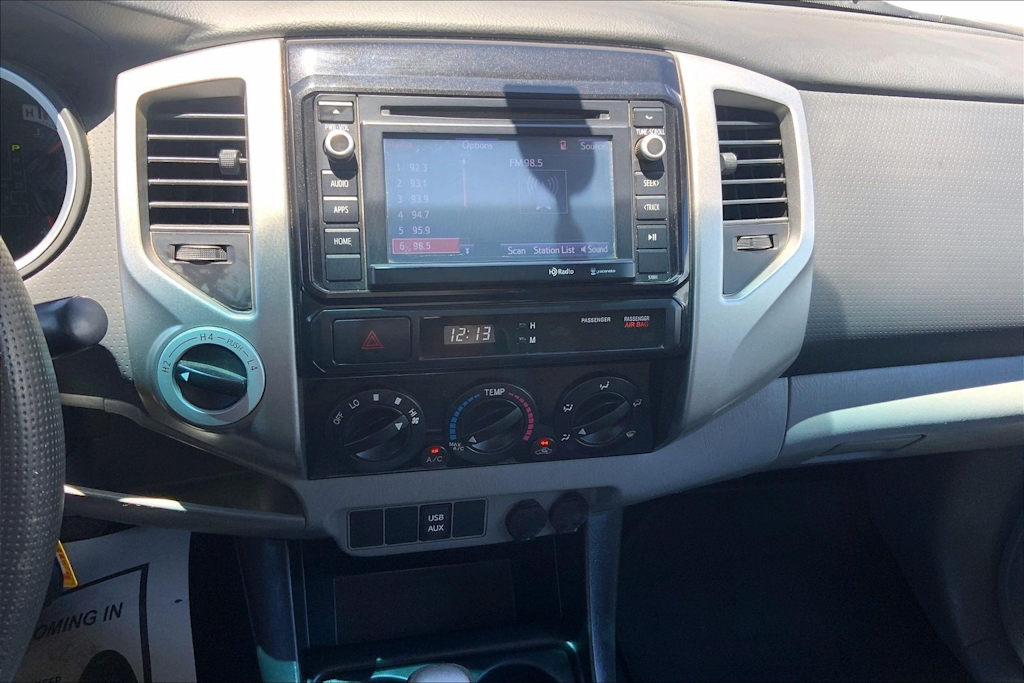 Thumbnail: 2014 Toyota Tacoma - 34