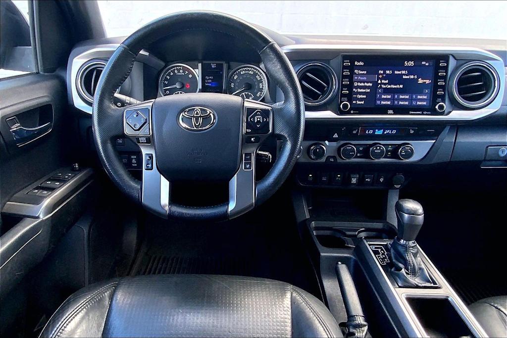 Thumbnail: 2022 Toyota Tacoma - 14