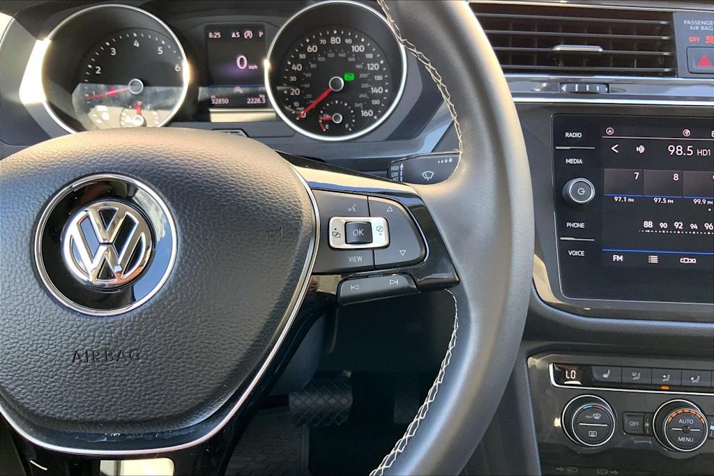 Thumbnail: 2021 Volkswagen Tiguan - 26