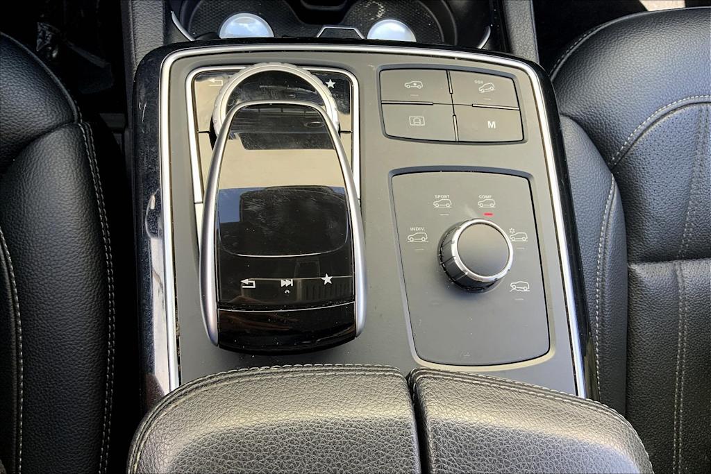 Thumbnail: 2019 Mercedes-Benz GLS - 34
