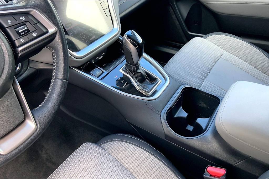 Thumbnail: 2022 Subaru Outback - 16