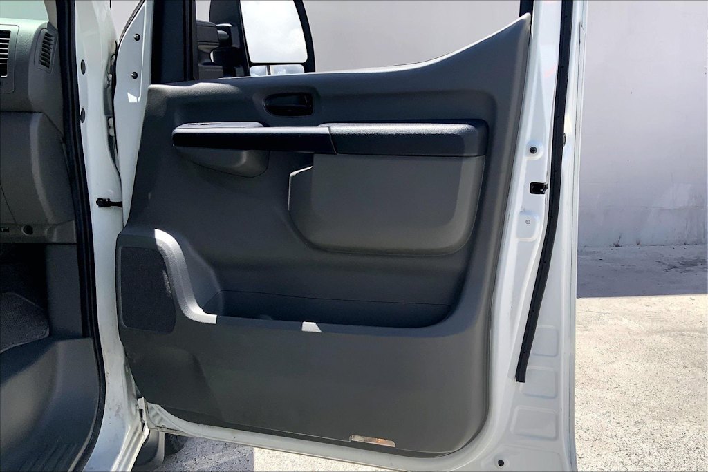 Thumbnail: 2016 Nissan NV - 27