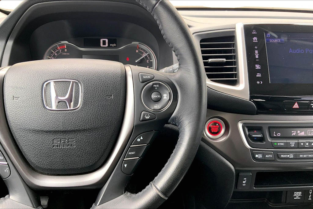 Thumbnail: 2018 Honda Pilot - 25