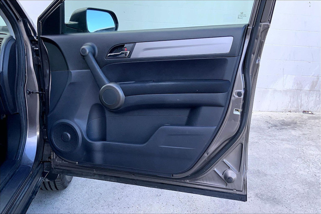 Thumbnail: 2011 Honda CR-V - 26