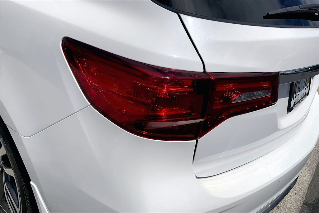 Thumbnail: 2020 Acura MDX - 32