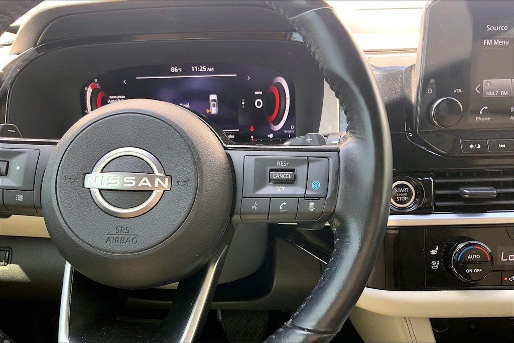 Thumbnail: 2022 Nissan Pathfinder - 26