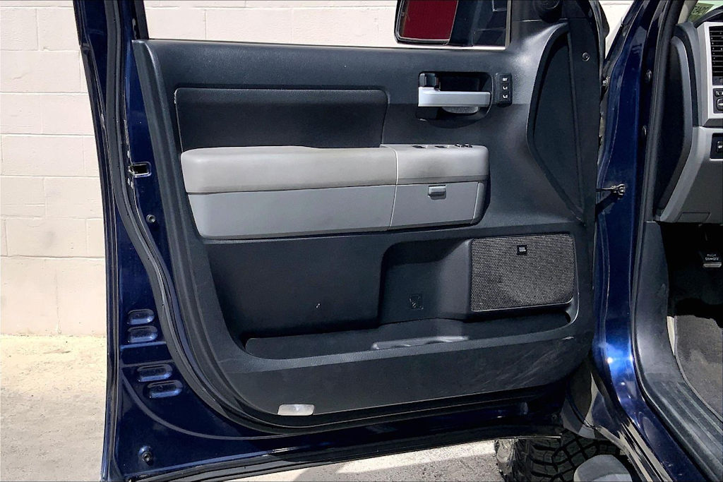 Thumbnail: 2007 Toyota Tundra - 26