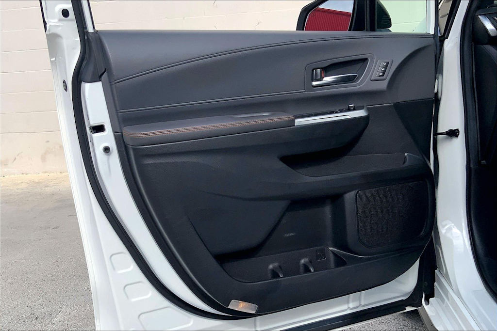 Thumbnail: 2024 Toyota Sienna - 27